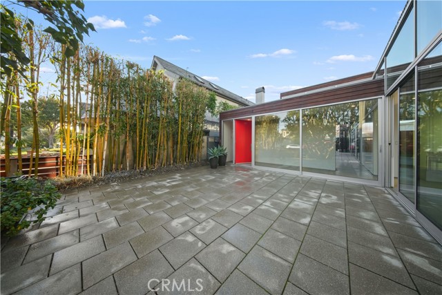 Detail Gallery Image 4 of 39 For 519 Santa Ana, Newport Beach,  CA 92663 - 4 Beds | 4/1 Baths