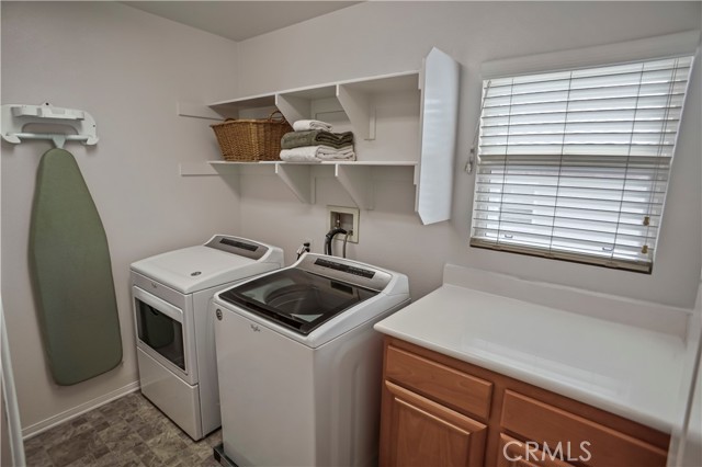 17334 Sierra Sunrise Lane, Canyon Country CA: https://media.crmls.org/medias/74074c9d-e913-4cd5-9f80-cc408a3e1b47.jpg