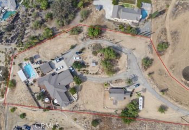 Detail Gallery Image 4 of 13 For 18855 Consul, Corona,  CA 92881 - 6 Beds | 5/1 Baths