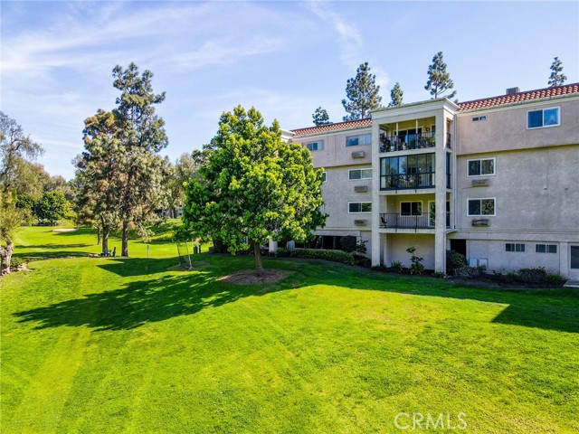 Detail Gallery Image 52 of 72 For 5511 Paseo Del Lago 1c,  Laguna Woods,  CA 92637 - 2 Beds | 2 Baths