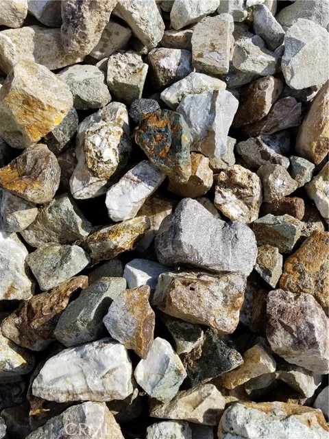 Detail Gallery Image 8 of 8 For 26388 Neuman, Barstow,  CA 92311 - 2 Beds | 2 Baths