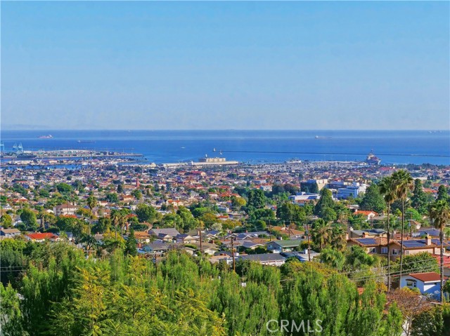 4200 Miraleste Drive, Rancho Palos Verdes, California 90275, 4 Bedrooms Bedrooms, ,4 BathroomsBathrooms,Residential,Sold,Miraleste,PV22024028