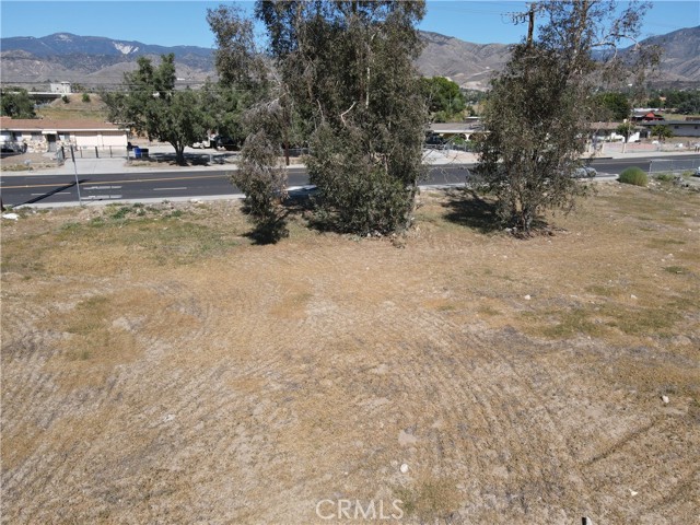 6909 Victoria Avenue, Highland, California 92346, ,Commercial Lease,For Rent,6909 Victoria Avenue,CRIV23197613