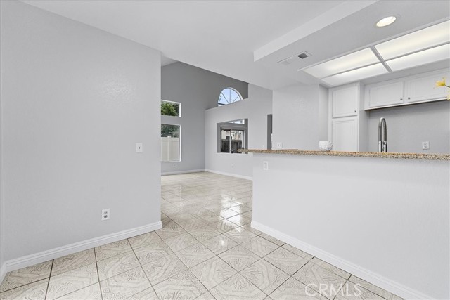 Detail Gallery Image 13 of 31 For 3410 Cedarglen Rd, Ontario,  CA 91761 - 4 Beds | 2/1 Baths