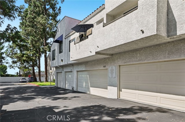 602 Park Shadow Court, Baldwin Park CA: https://media.crmls.org/medias/740ca5c8-6fd4-45b4-aa4f-5e97af7667f3.jpg