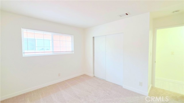 Detail Gallery Image 8 of 21 For 2325 Angela Street #4,  Pomona,  CA 91766 - 3 Beds | 2 Baths