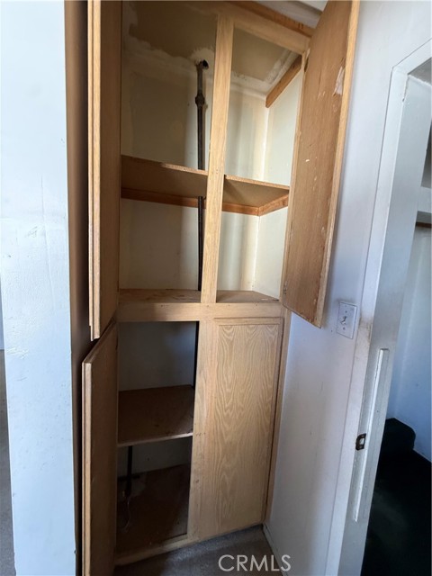 4416 Mesa, Bakersfield CA: https://media.crmls.org/medias/740d7b96-05d4-4e58-8a7c-cbcfcf0a9078.jpg