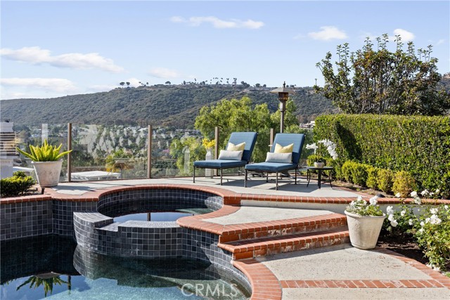 Detail Gallery Image 56 of 72 For 7 Bridington, Laguna Niguel,  CA 92677 - 5 Beds | 4/1 Baths