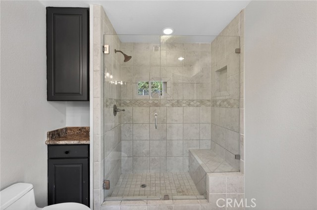 1463 Clock Ave, Redlands CA: https://media.crmls.org/medias/740e9a3d-53e8-473c-a311-71a7ffacc5bc.jpg