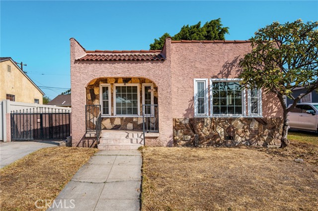 1820 West Colegrove photo 2