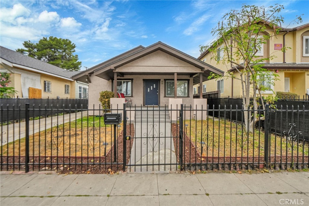 1619 Leighton Avenue