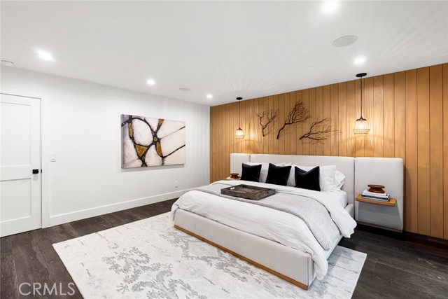 4885 Winnetka Avenue, Woodland Hills CA: https://media.crmls.org/medias/740f8ee4-f9e7-4244-b3c8-11b46f0fc13d.jpg