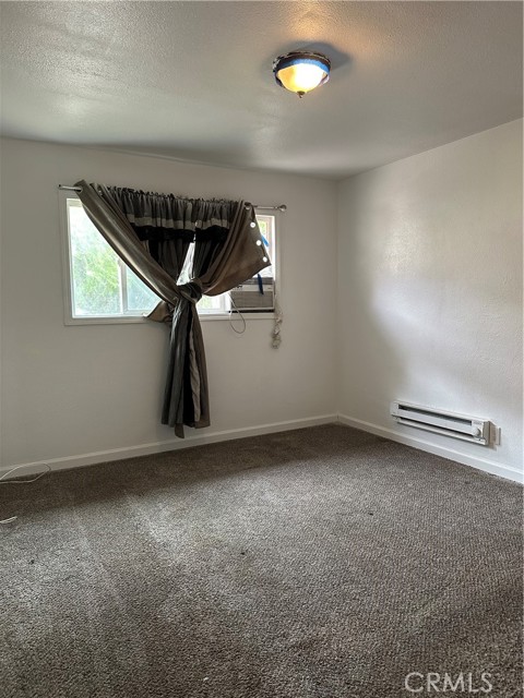 Image 8 of 10 For 52068 Hattie Avenue