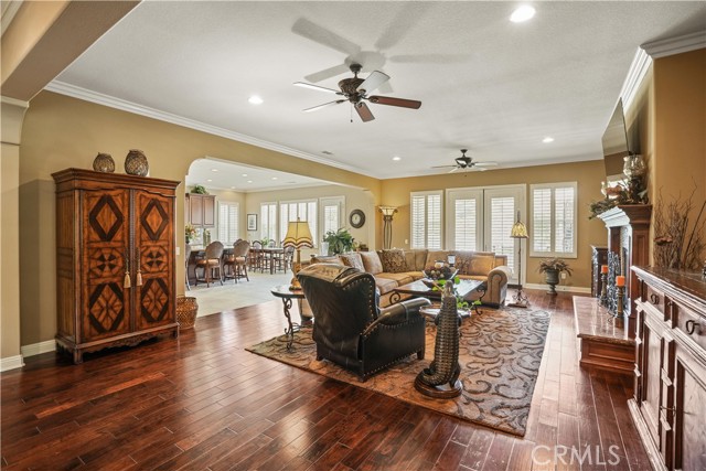 26935 Cotswold Drive, Canyon Country CA: https://media.crmls.org/medias/74113d8f-b1a4-4eaf-96c8-433099bf1504.jpg