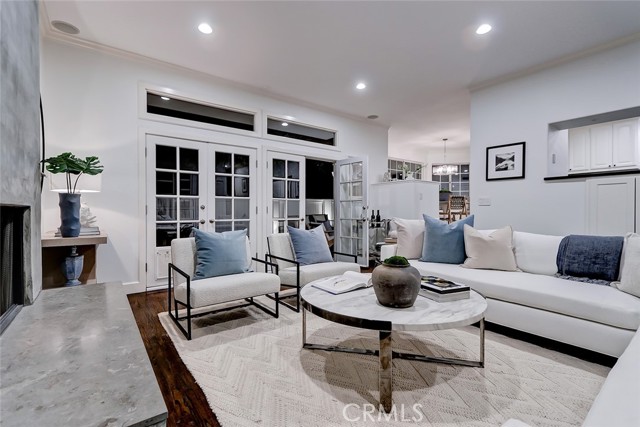 742 31st Street, Manhattan Beach, California 90266, 5 Bedrooms Bedrooms, ,2 BathroomsBathrooms,Residential,Sold,31st,SB22034184