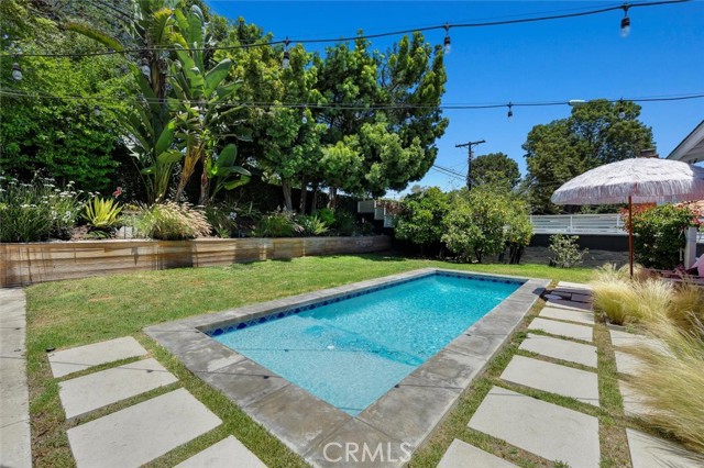 7135 W 91st Street, Los Angeles CA: https://media.crmls.org/medias/74120570-8b83-461f-92b9-1cbc6bd0e813.jpg