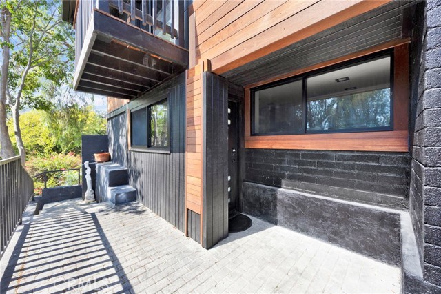 Detail Gallery Image 25 of 44 For 4009 Weslin Ave, Sherman Oaks,  CA 91423 - 3 Beds | 3 Baths