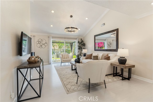 Detail Gallery Image 9 of 60 For 23509 Cutter Dr, Canyon Lake,  CA 92587 - 3 Beds | 2 Baths