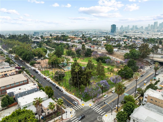 2128 E 3rd Street, Los Angeles CA: https://media.crmls.org/medias/74130153-07e1-4bec-831a-2b787d5f966d.jpg