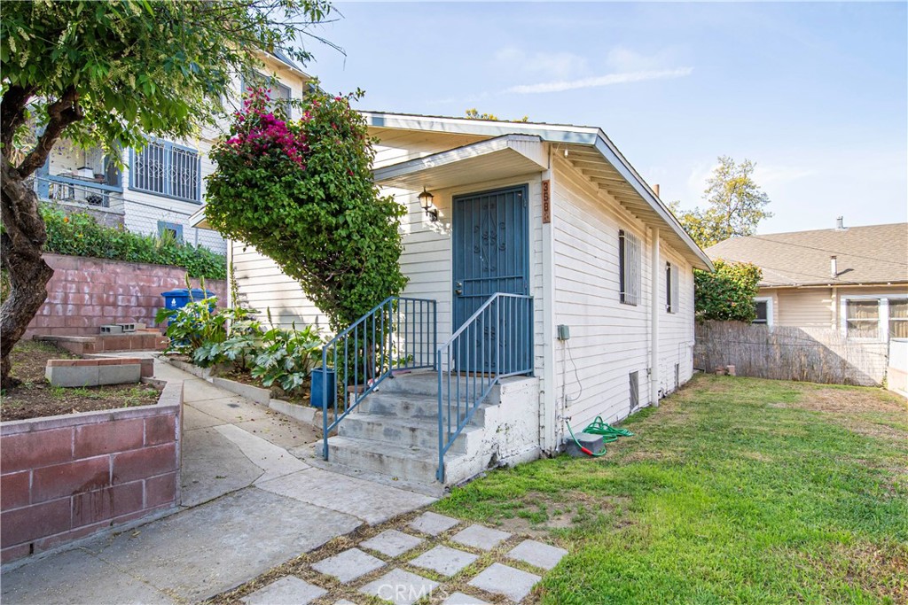 3580 Griffin Avenue