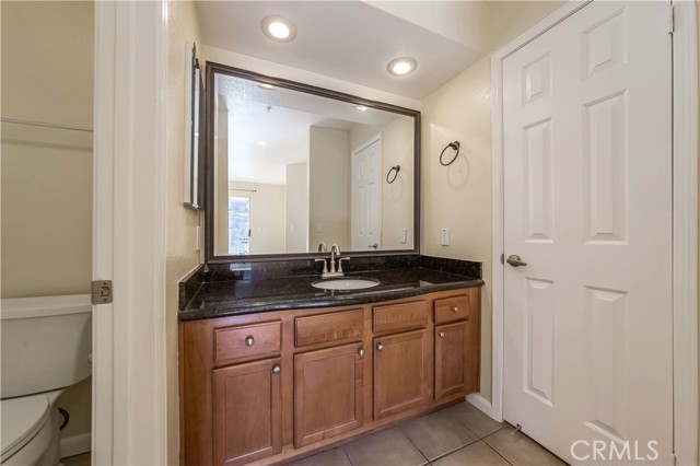 Detail Gallery Image 23 of 25 For 1020 La Terraza Cir #207,  Corona,  CA 92879 - 2 Beds | 2 Baths