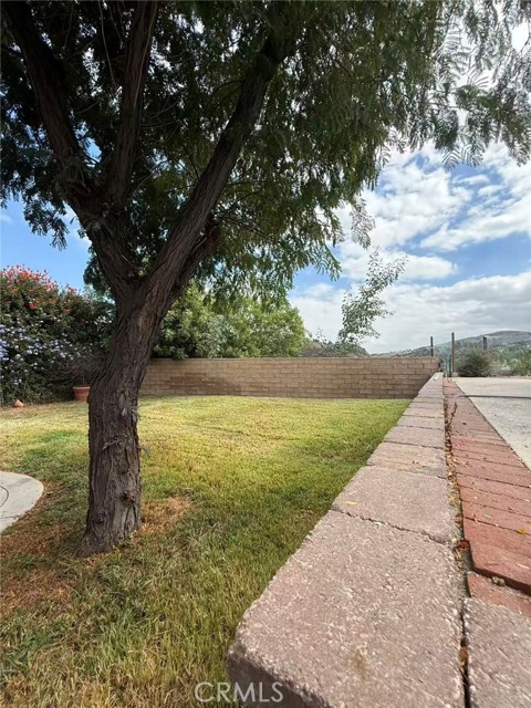 Detail Gallery Image 11 of 12 For 24160 Decorah Rd, Diamond Bar,  CA 91765 - 2 Beds | 1 Baths