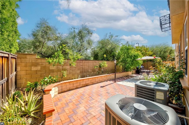 1330 W Marigold Avenue, La Habra CA: https://media.crmls.org/medias/7413d62c-01cc-4c4e-888e-750677ab0043.jpg