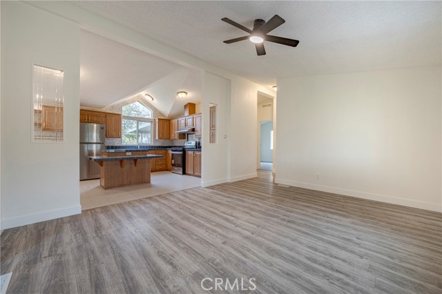 4000 Mariposa Way, Merced CA: https://media.crmls.org/medias/7414222b-dcf1-4021-b5e9-3959d5dd3a39.jpg