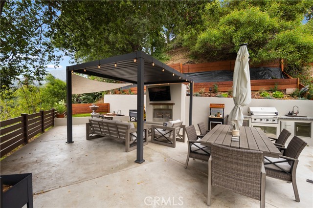 Detail Gallery Image 52 of 65 For 400 Cloverleaf Dr, Monrovia,  CA 91016 - 3 Beds | 2 Baths