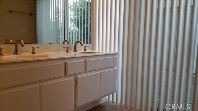 Detail Gallery Image 28 of 69 For 18 Starflower #10,  Irvine,  CA 92604 - 3 Beds | 2 Baths