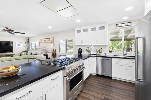 Detail Gallery Image 18 of 56 For 36126 Panorama Dr, Yucaipa,  CA 92399 - 3 Beds | 2 Baths