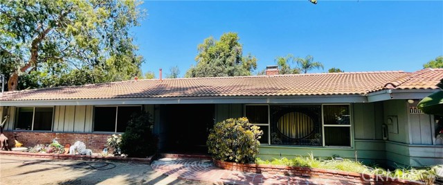 11181 Newport Avenue, North Tustin, CA 92705