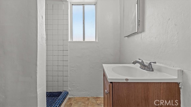 Detail Gallery Image 14 of 33 For 66175 Acoma Ave, Desert Hot Springs,  CA 92240 - – Beds | – Baths