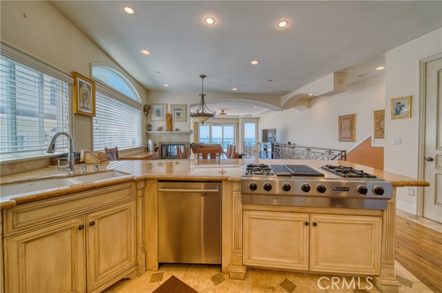 814 Esplanade, Redondo Beach, California 90277, 3 Bedrooms Bedrooms, 0 ,2 BathroomsBathrooms,Residential,For Sale,Esplanade,0,SB26146387 814 Esplanade, Redondo Beach, California 90277, 3 Bedrooms Bedrooms, 0 ,2 BathroomsBathrooms,Residential,For Sale,Esplanade,0,SB26146387