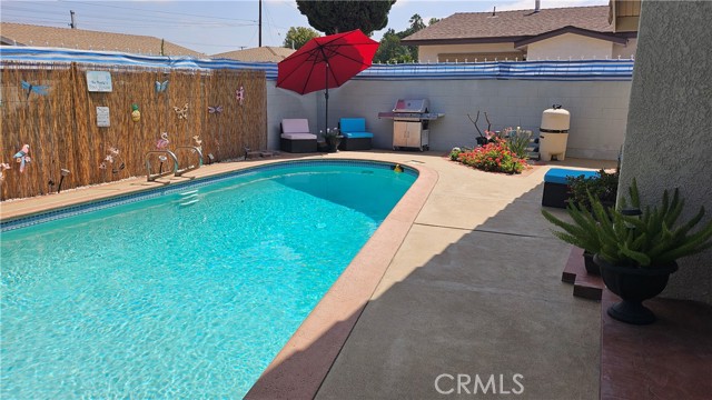 Detail Gallery Image 42 of 44 For 17912 Gridley Rd, Artesia,  CA 90701 - 4 Beds | 3 Baths