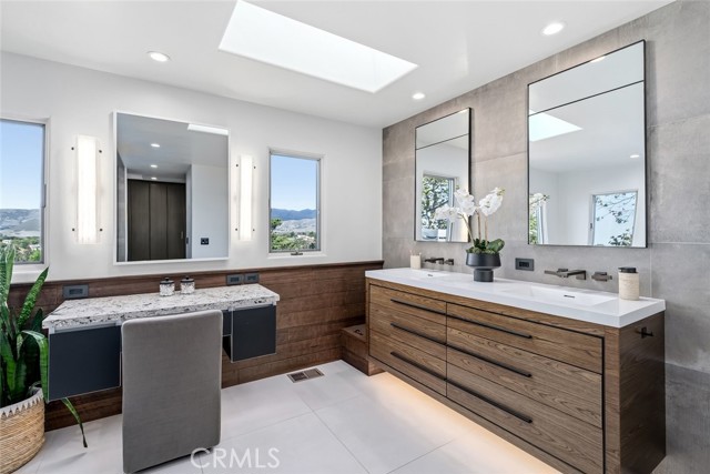 Detail Gallery Image 45 of 68 For 769 Greystone Pl, San Luis Obispo,  CA 93401 - 3 Beds | 3/1 Baths