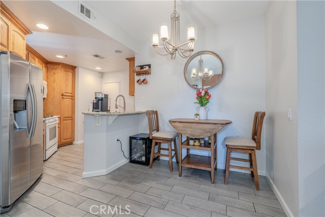 Detail Gallery Image 11 of 32 For 368 Gullotti Pl, Placentia,  CA 92870 - 2 Beds | 2 Baths