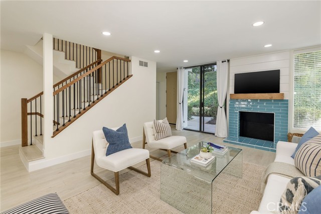 3614 Estates Lane, Rolling Hills Estates, California 90274, 3 Bedrooms Bedrooms, ,2 BathroomsBathrooms,Residential,Sold,Estates,SB22187548