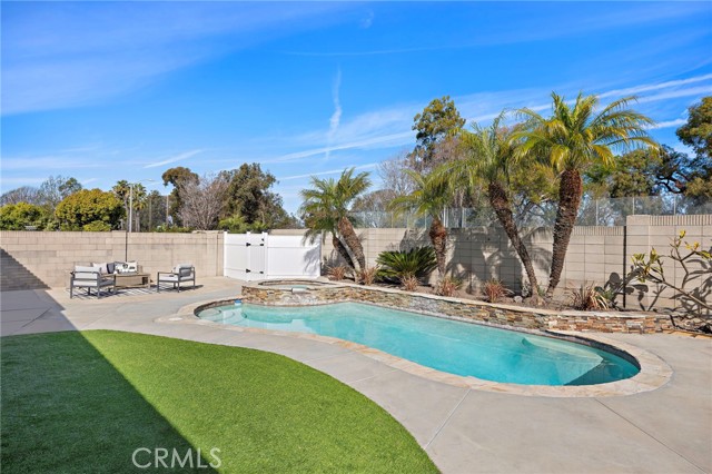 Image 21 of 30 For 5711 Rogers Drive