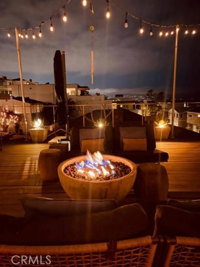 Detail Gallery Image 12 of 33 For 3205 Bayview Dr, Manhattan Beach,  CA 90266 - 3 Beds | 3 Baths