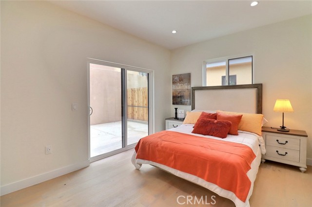 4850 Buchanan, Los Angeles CA: https://media.crmls.org/medias/741b7a54-5bff-441d-869b-242540c9ac0e.jpg