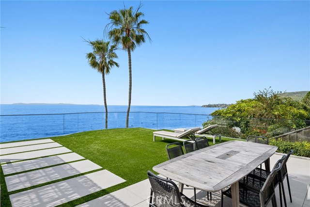 Detail Gallery Image 34 of 56 For 921 Gaviota Dr, Laguna Beach,  CA 92651 - 7 Beds | 7/1 Baths