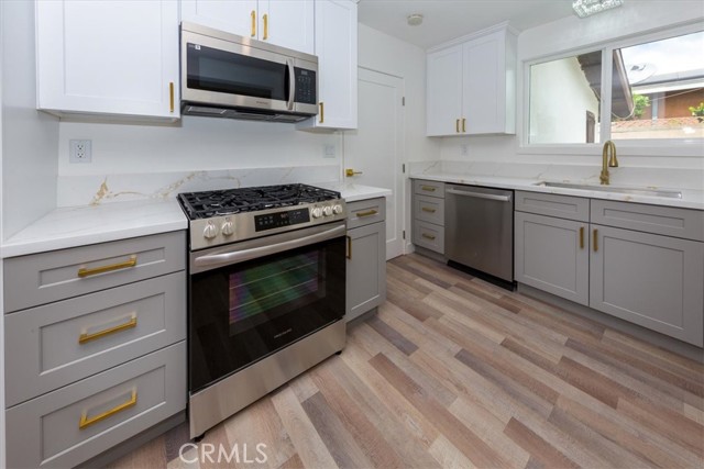 11508 Vanport Avenue photo 4