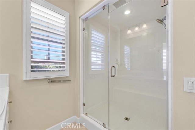 Detail Gallery Image 34 of 74 For 36 Royal Grove, Irvine,  CA 92620 - 4 Beds | 4 Baths