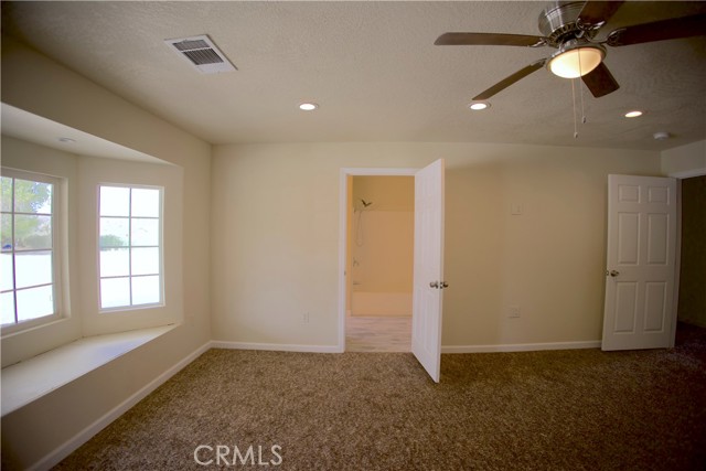 Detail Gallery Image 17 of 41 For 10298 Custer Ave, Lucerne Valley,  CA 92356 - 5 Beds | 3/1 Baths