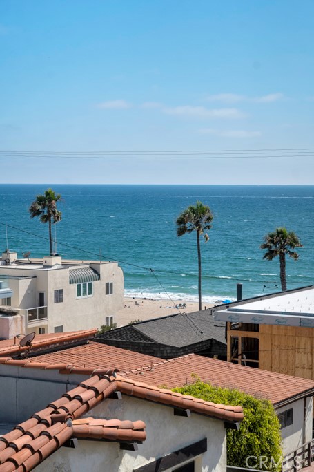 Detail Gallery Image 33 of 36 For 129 Moonstone St, Manhattan Beach,  CA 90266 - 3 Beds | 4 Baths