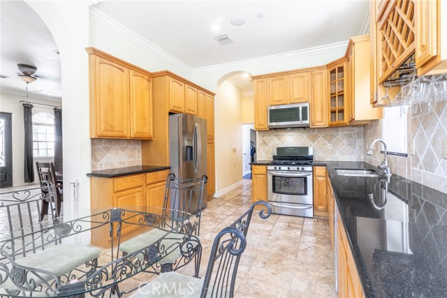 1935 Wollam Street, Los Angeles CA: https://media.crmls.org/medias/741fe59d-335c-42f3-9d02-ba291c289c6d.jpg