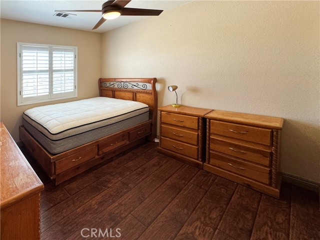 Image 12 of 13 For 1398 Meadowview Avenue