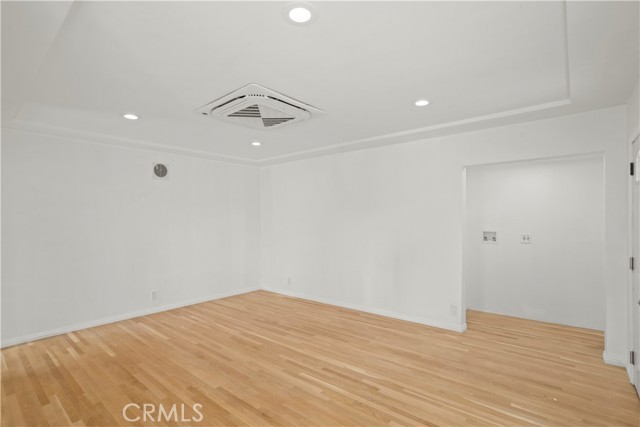 Detail Gallery Image 6 of 29 For 300 W Hillsdale, Inglewood,  CA 90302 - – Beds | – Baths