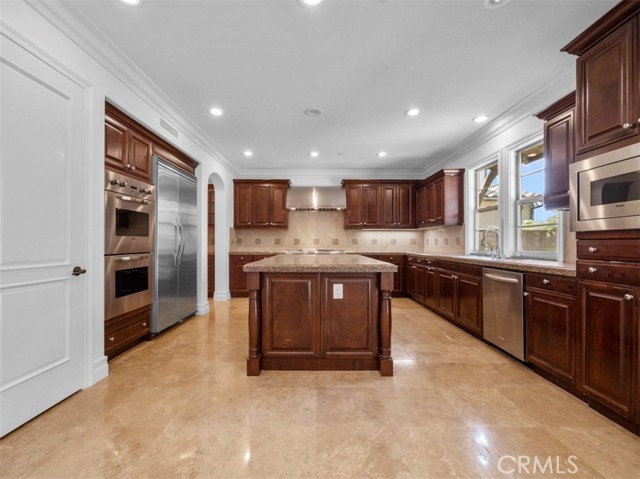 Detail Gallery Image 22 of 56 For 3 Lennox Ct, Ladera Ranch,  CA 92694 - 5 Beds | 5/1 Baths
